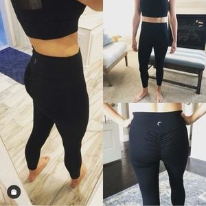 Black Scrunchy What Hi Rise 7/8